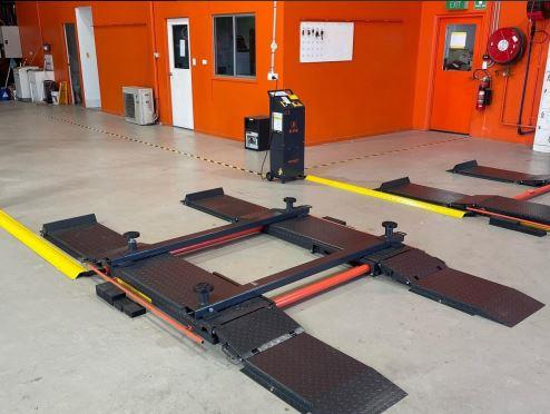 Škarjasto dvigalo EAE EE-MR35