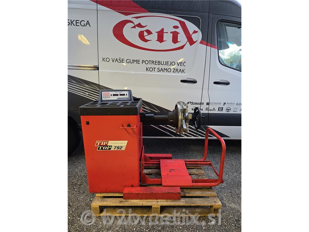 Tovorni centrirni stroj TIP TOP 792 - rabljen