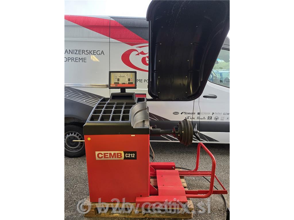 Tovorni centrirni stroj CEMB C212 - rabljen
